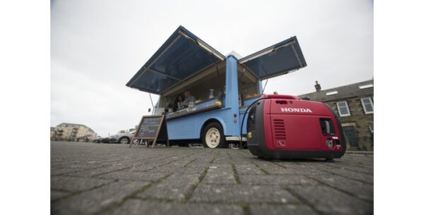 Lehká kufříková elektrocentrála EU 22iT - Image 6
